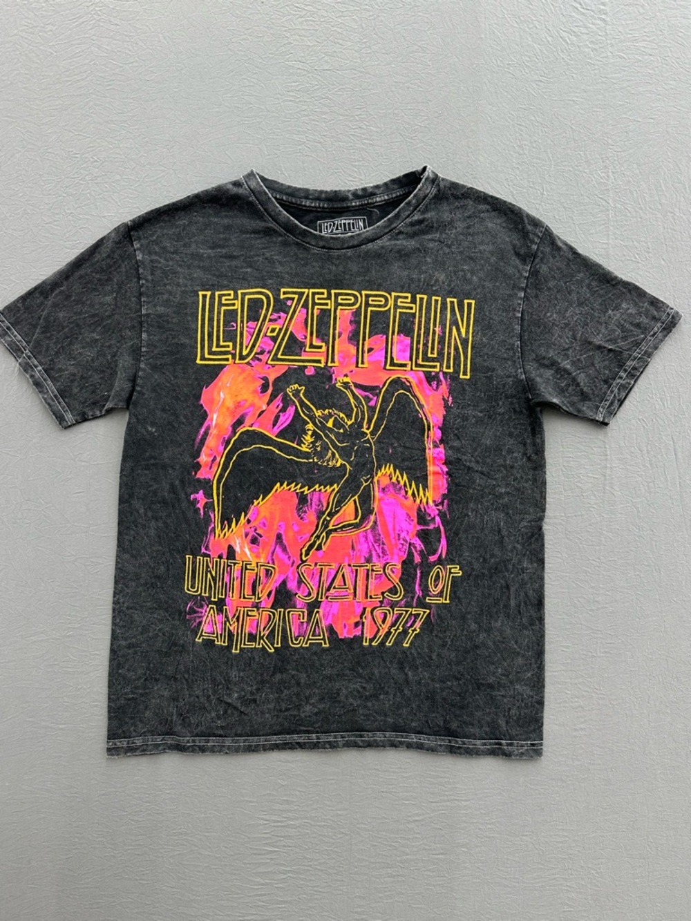 Led Zeppelin 1977 United States of America Tshirt BNWT